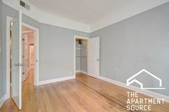 907 W Belmont Ave, Unit 2F in Chicago, IL - Building Photo - Building Photo