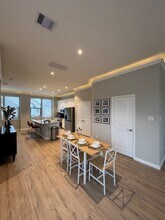 13635 Teal Bluff Ln in Houston, TX - Foto de edificio - Building Photo