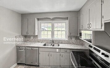 906 McHann Dr in Chattanooga, TN - Building Photo - Building Photo