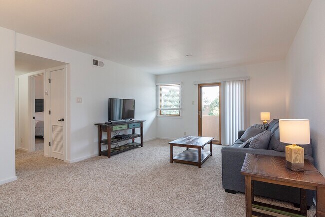 property at 601 W San Mateo Rd