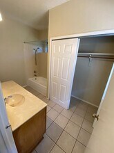 1201 Wheatfield Dr in Mesquite, TX - Building Photo - Building Photo