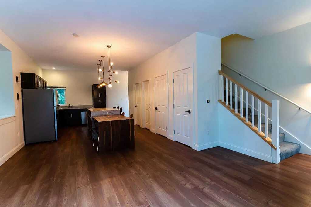 11 Academy St in Auburn, ME - Foto de edificio