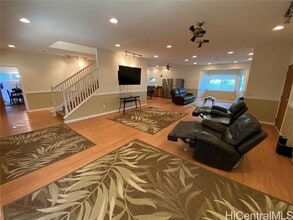 1268 Ulupii St in Kailua, HI - Building Photo - Building Photo