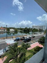 3801 Indian Creek Dr in Miami Beach, FL - Building Photo