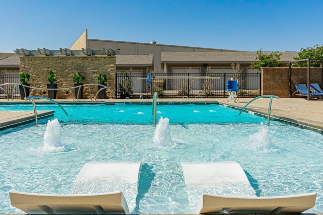 Album Quail Springs 55+ Active Adult Apartment Community