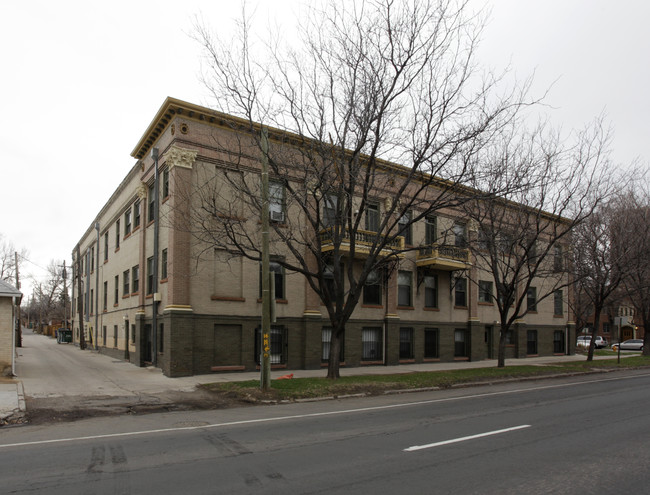 Vitruvius in Denver, CO - Foto de edificio - Building Photo