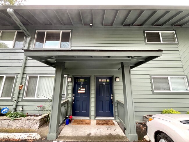 property at 1035 SW Bertha Blvd