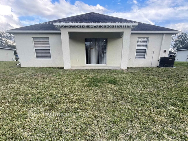 4751 Hickory Stream Ln in Mulberry, FL - Building Photo - Building Photo