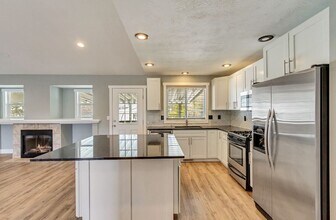 5066 W 8620 S in West Jordan, UT - Building Photo - Building Photo