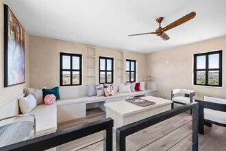 2701 Bumble Bee Dr in Spicewood, TX - Building Photo - Building Photo