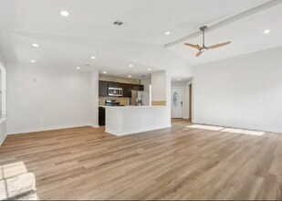 5103 Ganymede Dr in Austin, TX - Building Photo - Building Photo
