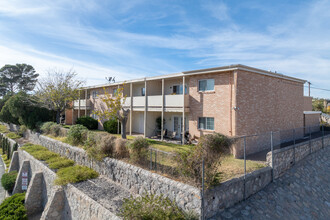 Fountain Plaza in El Paso, TX - Building Photo - Building Photo