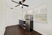 4813 Burgundy Ln in Orlando, FL - Foto de edificio - Building Photo