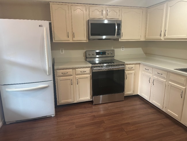 property at 7772 Mandan Rd