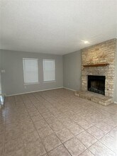 7800 Chimayo Cove in Austin, TX - Building Photo - Building Photo