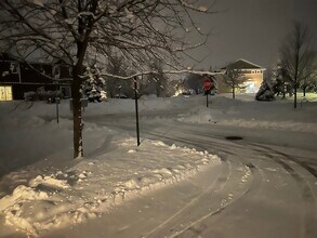 15600 60th Ave N in Plymouth, MN - Foto de edificio - Building Photo
