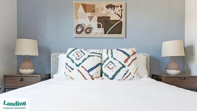 1000 Forestview Dr, Unit 4217 in Oakwood, GA - Building Photo - Building Photo