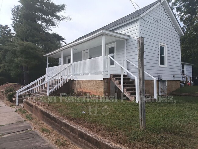 931 Albert St SW in Winston-Salem, NC - Building Photo - Building Photo