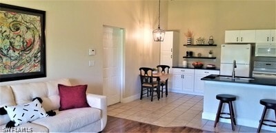 27095 Matheson Ave in Bonita Springs, FL - Building Photo - Building Photo