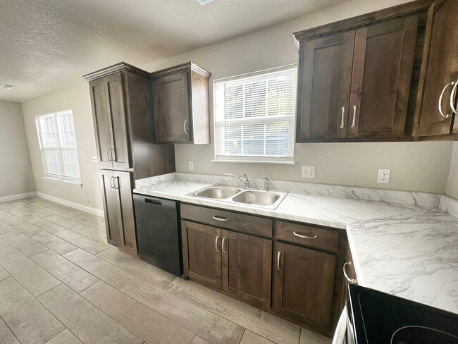 property at 615 S High Ave