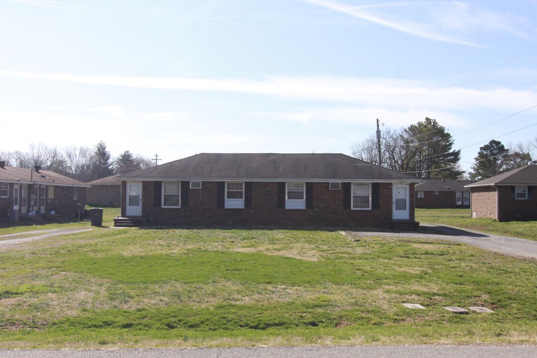 123 Tandy Dr-Unit -123B in Clarksville, TN - Building Photo