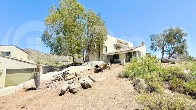 11602 E Manana Rd in Cave Creek, AZ - Building Photo - Building Photo
