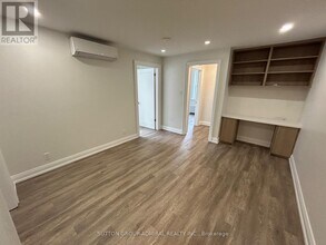 448 Spadina Rd in Toronto, ON - Building Photo - Building Photo