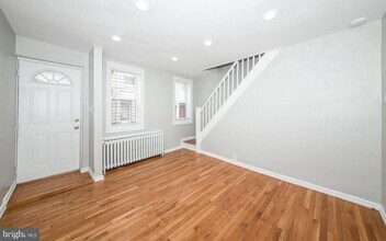 922 League St in Philadelphia, PA - Building Photo - Building Photo