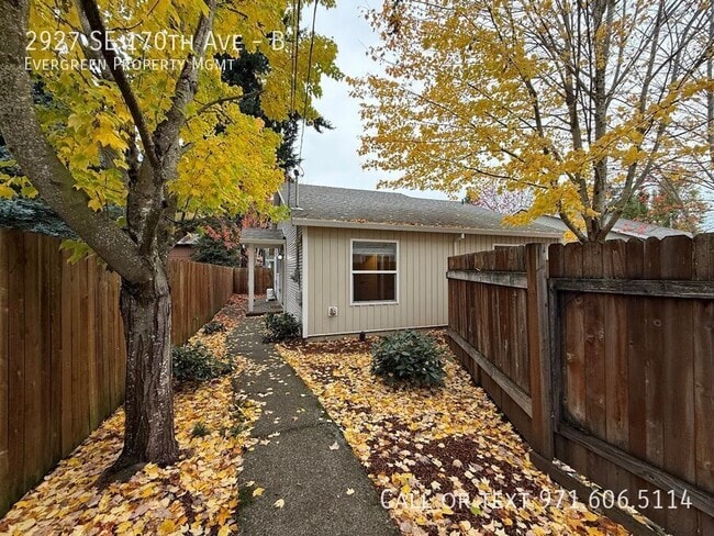 property at 2927 SE 170th Ave