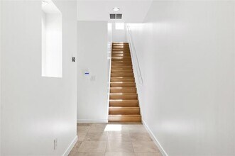 4022 Travis St in Dallas, TX - Building Photo - Building Photo