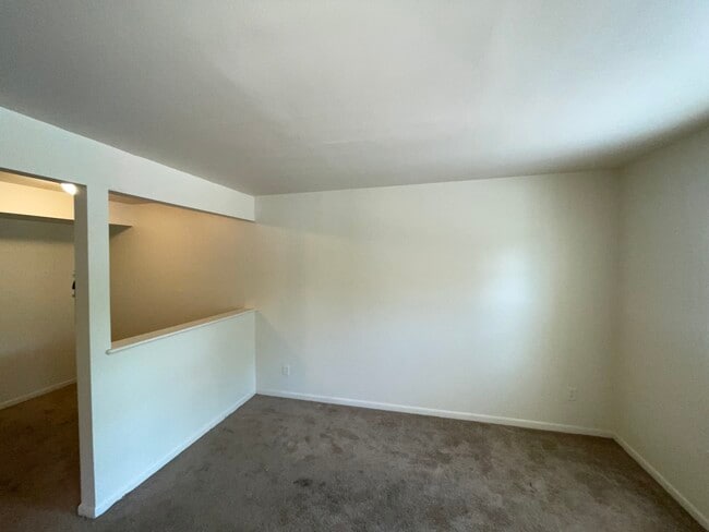 property at 904 Milstead Rd