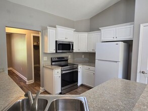 5547 Maggie Rose Cir in Milton, FL - Building Photo - Building Photo
