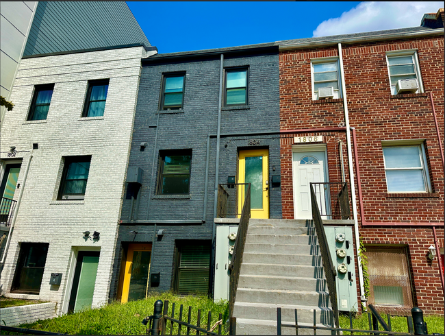 property at 1804 Benning Rd NE
