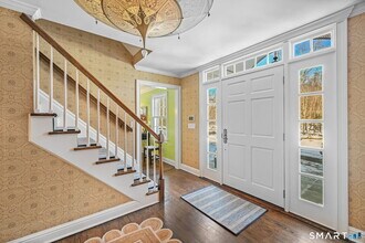 61 Bittersweet Ln in New Canaan, CT - Building Photo - Building Photo