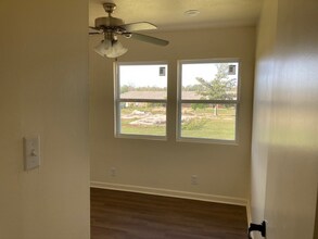 1011 Giovanni St in Lake Charles, LA - Building Photo - Building Photo