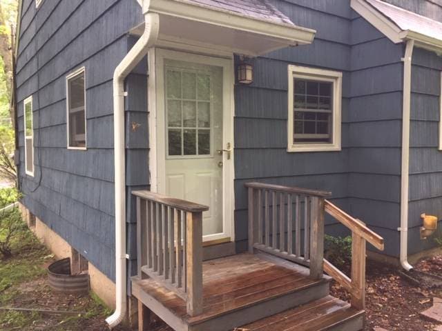 9 Yorkshire Ave in Stony Brook, NY - Building Photo - Building Photo