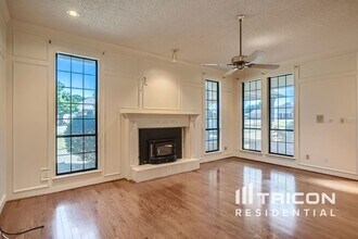 830 Mill Creek Cir in Lancaster, TX - Building Photo - Building Photo