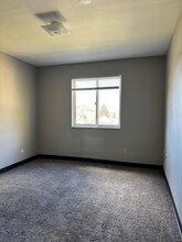 5501 Verona Rd, Unit Unit 101 in Verona, PA - Foto de edificio - Building Photo