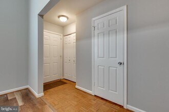 3570 Lowlen Ct in Ellicott City, MD - Building Photo - Building Photo