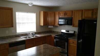 236 High Meadow Terrace in Abingdon, MD - Building Photo - Building Photo