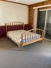 582 Gould Hl, Unit B in Johnson, VT - Building Photo - Building Photo