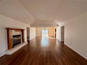 9 Dunedin Dr in Bella Vista, AR - Building Photo - Building Photo