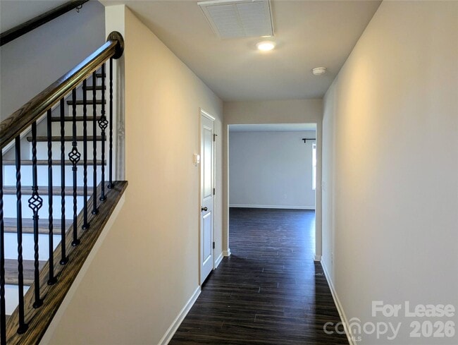 107 Tallulah Ct in Statesville, NC - Building Photo - Building Photo