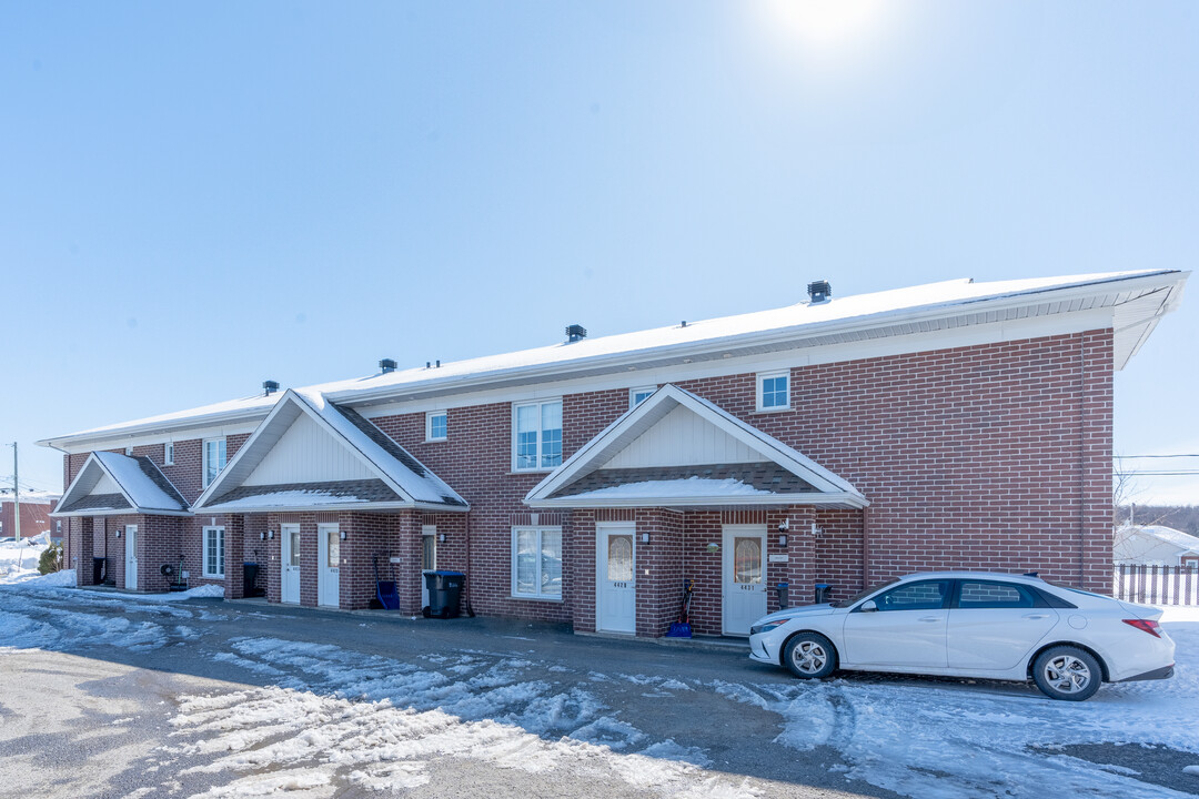 4419 Rina-Lasnier St in Lévis, QC - Building Photo