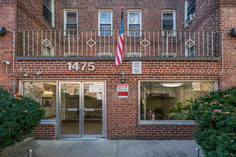 Stratton CoOp in Bronx, NY - Building Photo - Building Photo