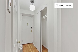 736 Riverside Dr, Unit F in New York, NY - Foto de edificio - Building Photo