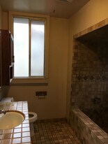 215 Blackburn St in Santa Cruz, CA - Building Photo