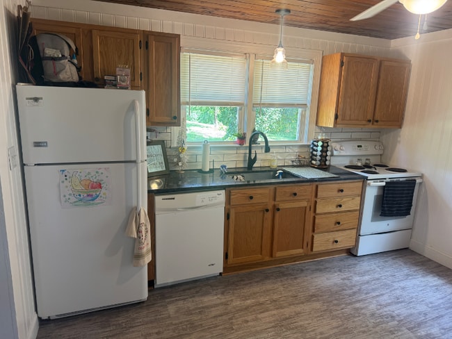 6968 Culler Rd in Clemmons, NC - Building Photo - Building Photo