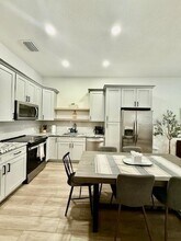 1145 53rd Ave N-Unit -2 in St. Petersburg, FL - Building Photo - Building Photo