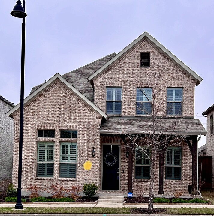 4412 Villa Dr in Flower Mound, TX - Building Photo